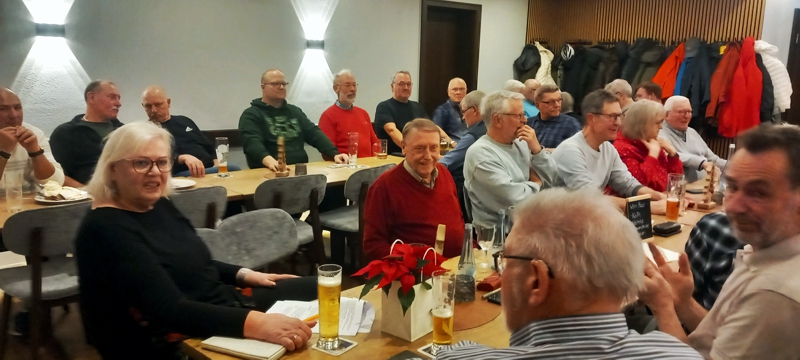 2025 12 16 Abschluss Fahrertreffen 3 kl